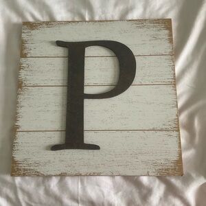 Vintage-Inspired Black and White Letter 'P' Wall Art